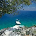 Stone Village Vila Vela Luka