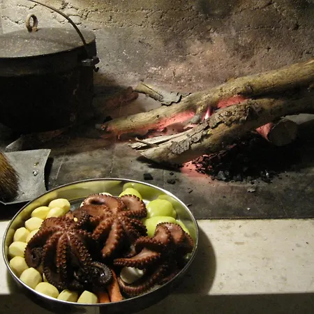 Stone Village * וולה לוקה