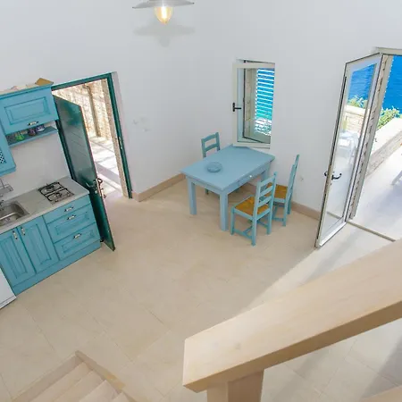 Stone Village Vila *